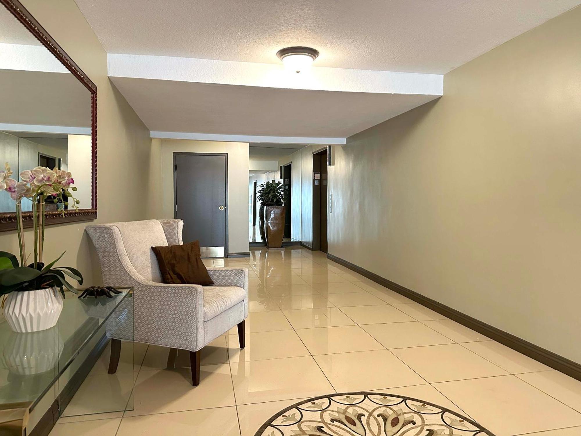 1 Bd Condominium Near Sunset Blvd Los Angeles Eksteriør bilde